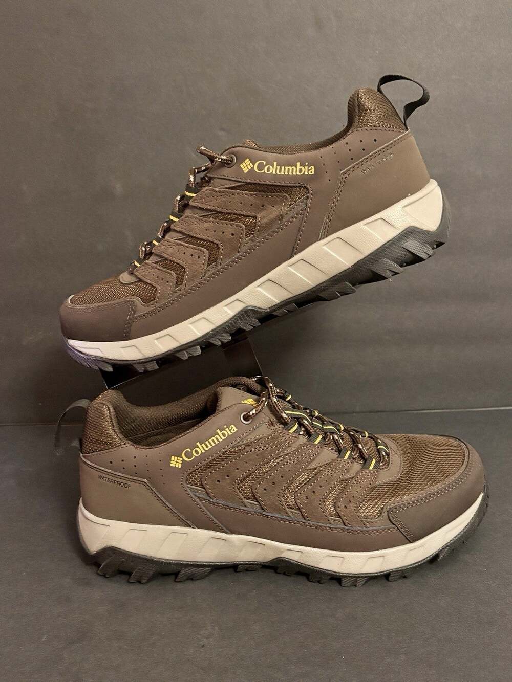 Columbia Men's Strata Trail Low Waterproof Shoe Mens Size 10